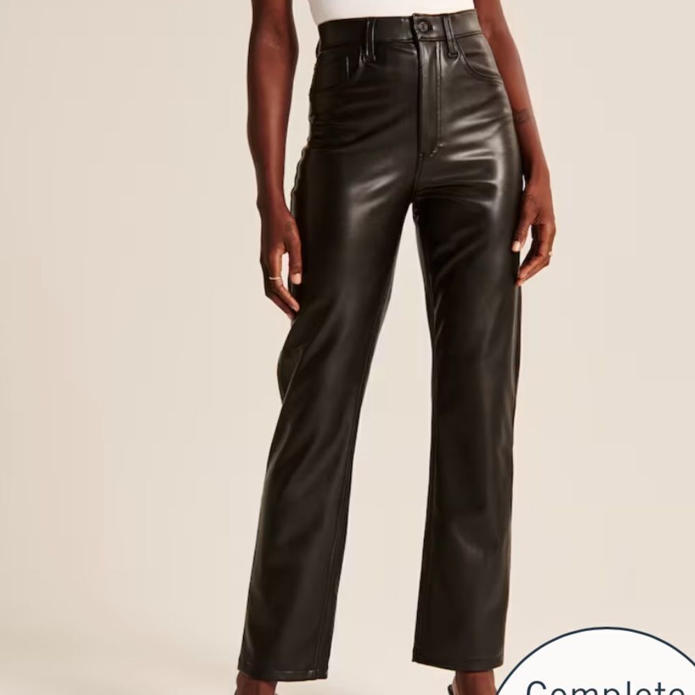 Abercrombie&Fitch Vegan Leather 90s Straight Ultra HighRise black 34 18R Nwt‎